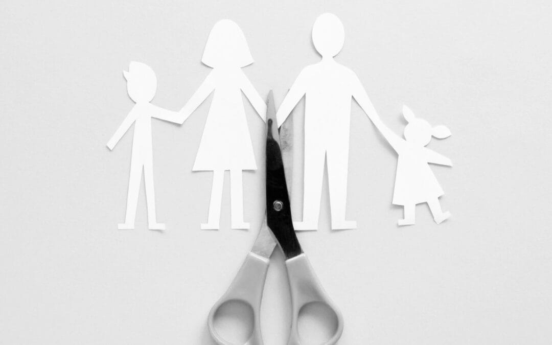 Какви са правата на родителите след развод? Разпределение на родителските права